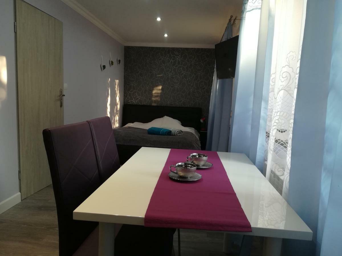 Apartamenty Kletowka 克罗斯诺 外观 照片